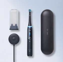 Электрическая зубная щетка Oral-B iO Series 9n, черный оникс