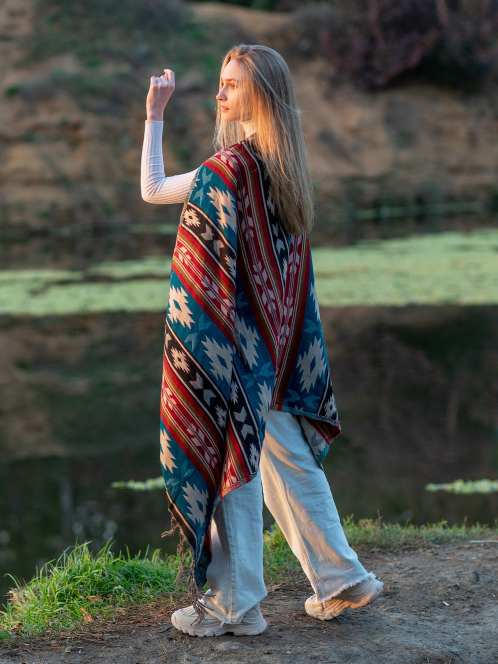 Шарф теплый с орнаментом Навахо