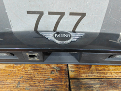 Накладка крышки багажника MINI Hatch (F55/F56) 18-24 Б/У Оригинал 51137489752