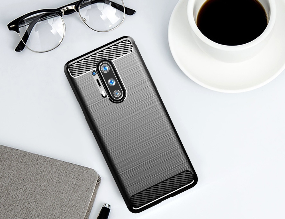 Чехол черного цвета для OnePlus 8 Pro, серии Carbon (карбон дизайн) от Caseport