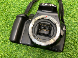 Canon 1100D kit 18-55mm IS ll 38.500 кадров