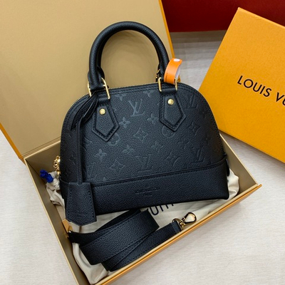 Louis Vuitton Alma BB