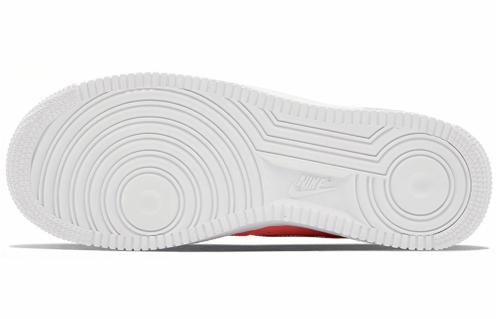 Кроссовки Nike Air Force 1 07 Ess (Женская размерная сетка)