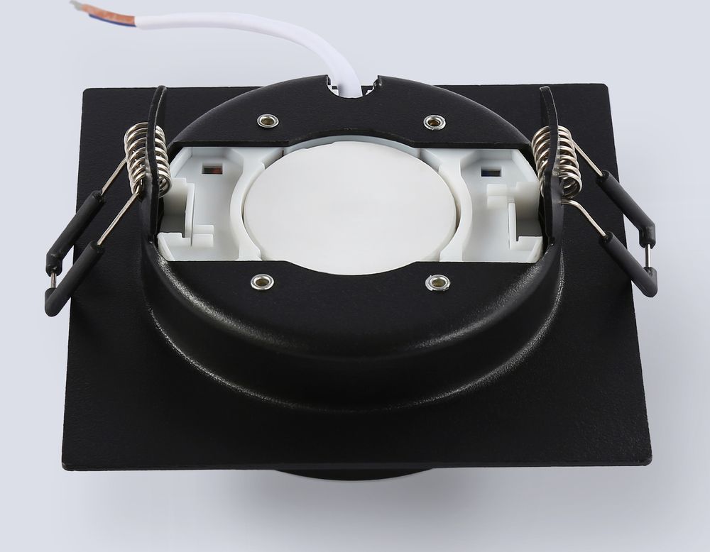 Ambrella Светильник встраиваемый IP44 с высокой степенью пылевлагозащиты IP Protect TN6739