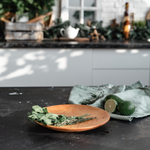 Деревянная плоская тарелка Art of Siberia из дерева сибирский кедр T131