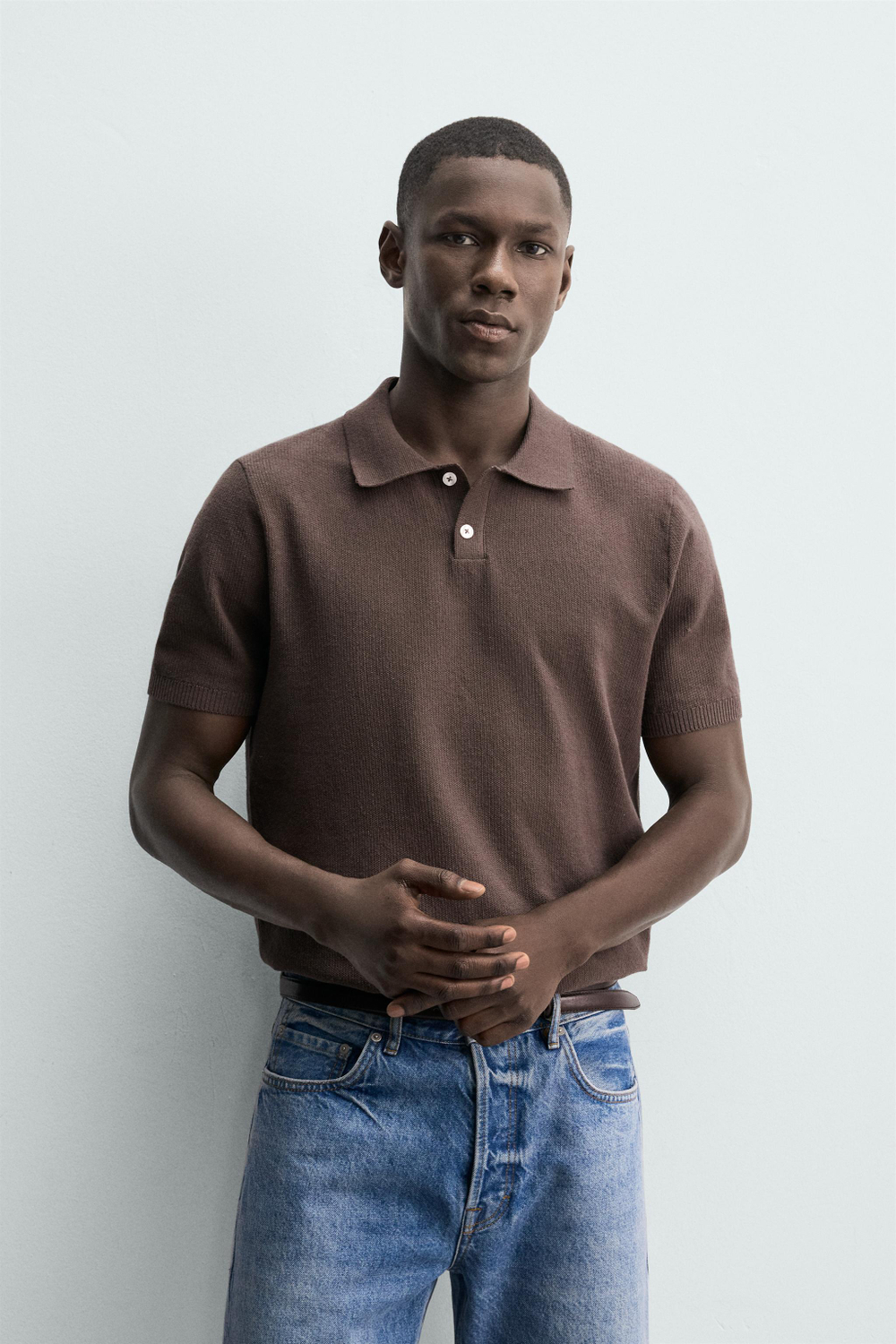 ZARA ТРИКОТАЖНОЕ ПОЛО КЛАССИЧЕСКОГО КРОЯ, КОРИЧНЕВЫЙ
