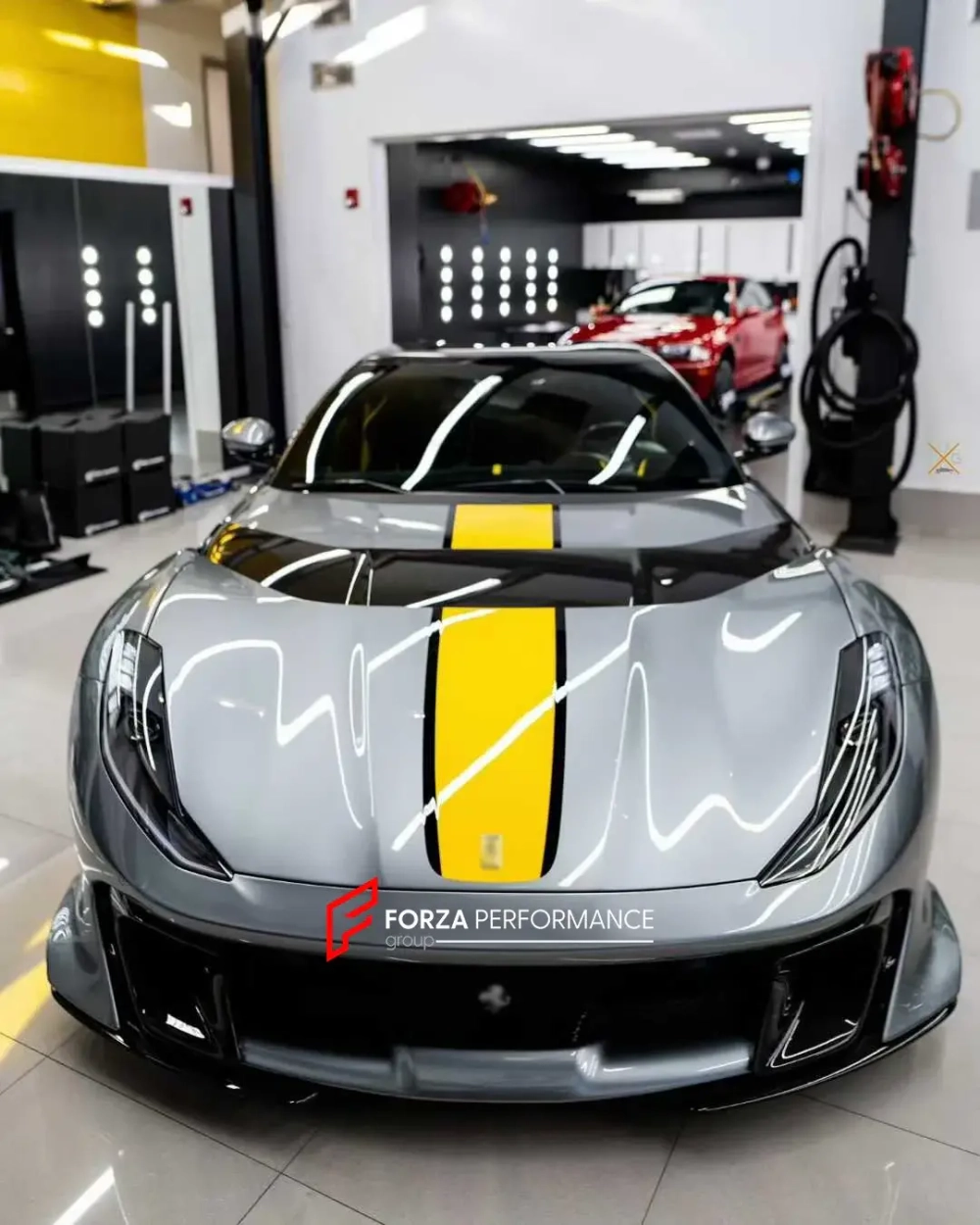 Обвес переделка для Ferrari 812 Superfast в Competizione Феррари