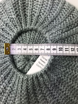 Берет вязанный