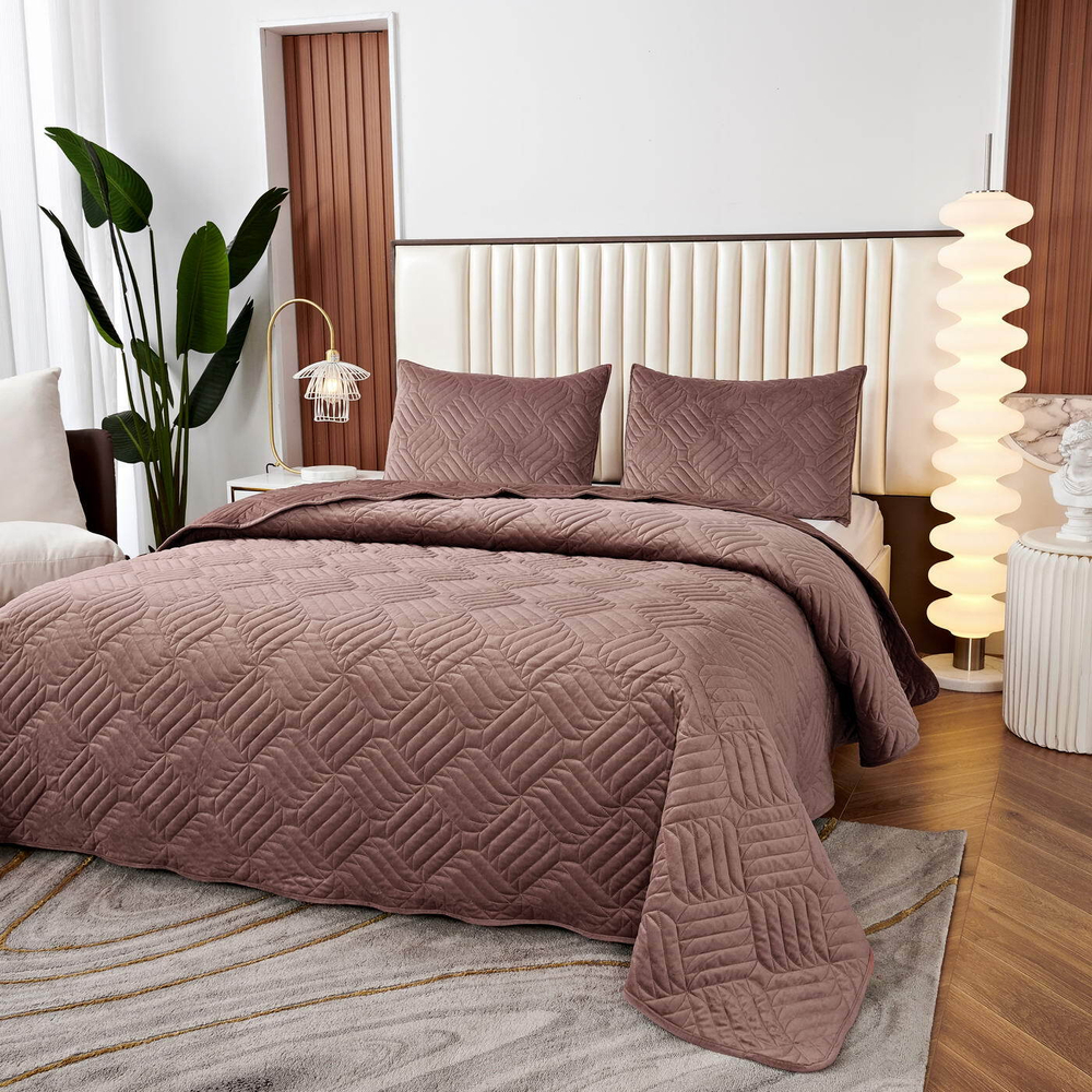 Покрывало 240x260 Sofi De MarkO Армандо цвета чайной розы