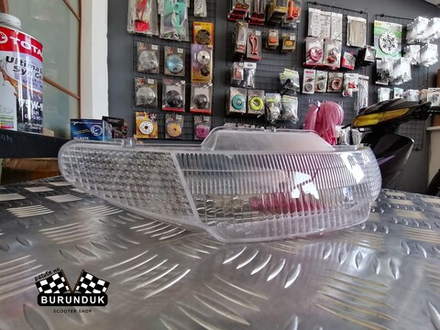 ФАРА ПЕРЕДНЯЯ прозрачная DIO AF27 AF28