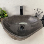 Раковина из речного камня RS-65045 62*43*15 0863