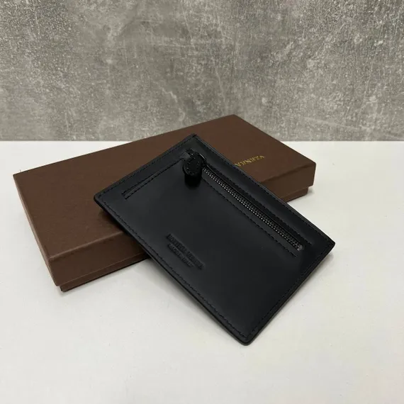 Картхолдер Bottega Veneta с застежкой черный