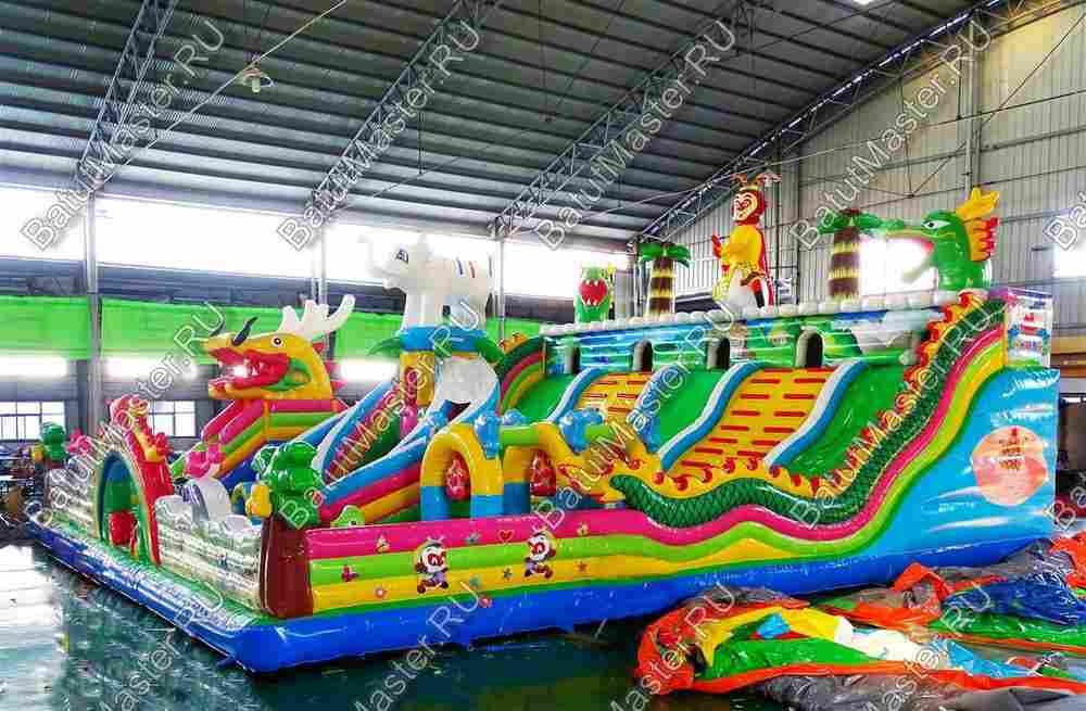 Коммерческий батут "Логово дракона" 14,6*14*7 м