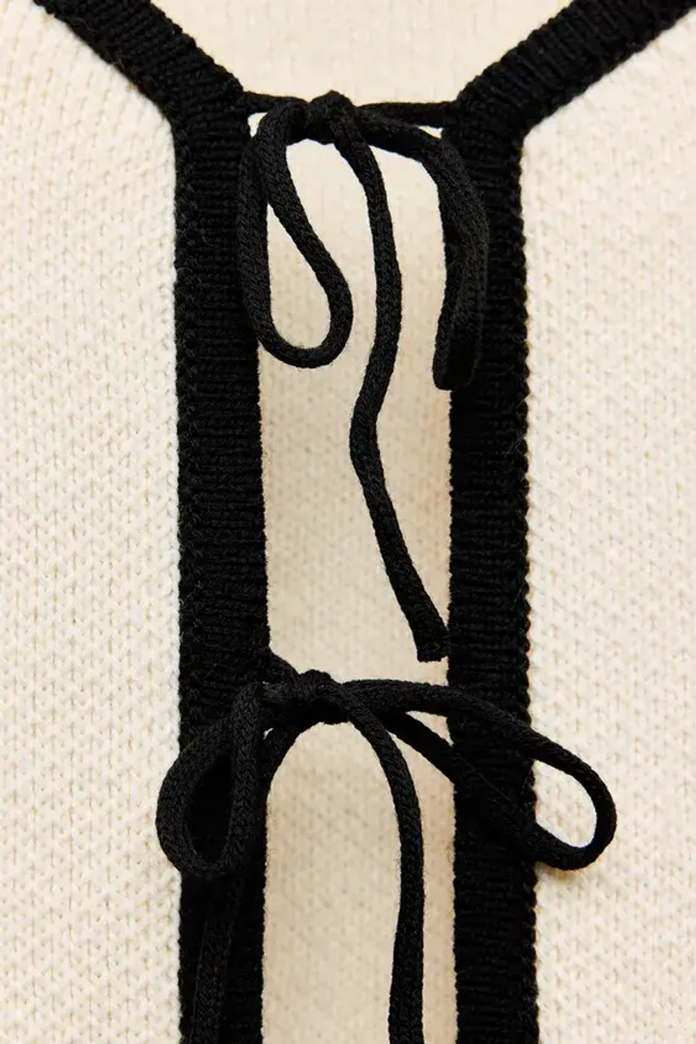 ZARA КАРДИГАН С ЗАВЯЗКАМИ, ЭКРЮ/ЧЕРНЫЙ