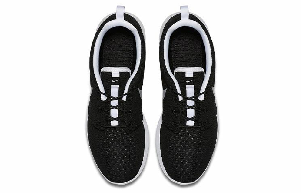 Кроссовки Nike Roshe One