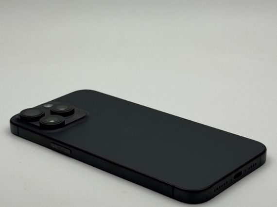 iPhone 15 Pro Max 256Gb Black Titanium