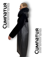 Двустороннее комбинированное пальто с поясом.