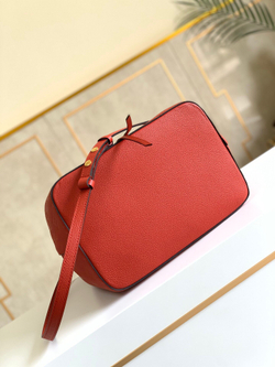 Louis Vuitton NeoNoe MM