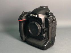 Nikon D4s 519.000 кадров