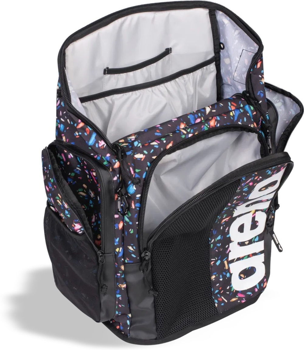 ARENA SPIKY III BACKPACK 45 ALLOVER CONFETTI BLACK
