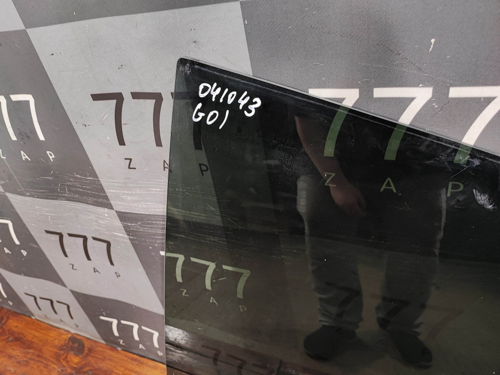 Стекло двери задней правой BMW X3 (G01) 17-24 Б/У Оригинал 51357416972