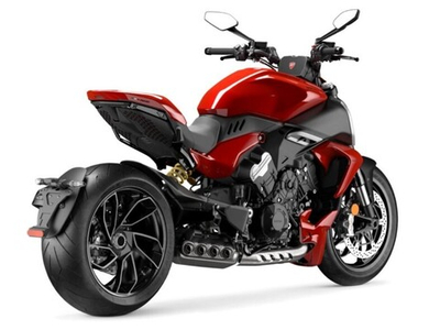 Ducati Performance Спортивная выхлопная система Ducati Diavel V4 96482172AA