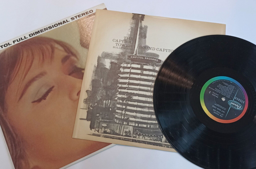 Винтажная виниловая пластинка LP Nat King Cole The Touch Of Your Lips (USA 1961)