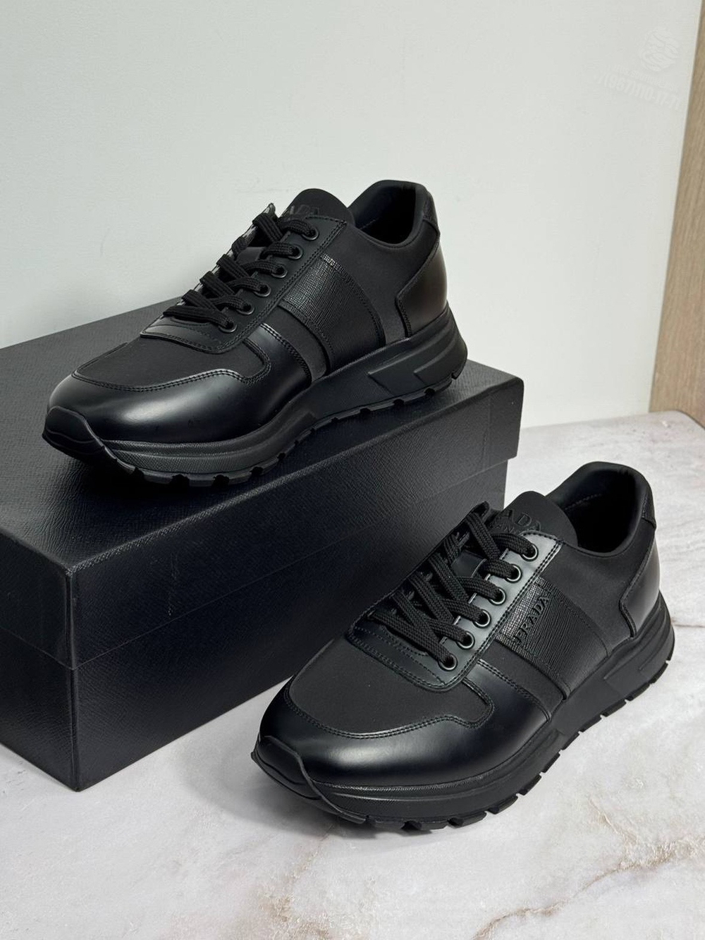 Кроссовки Prada
