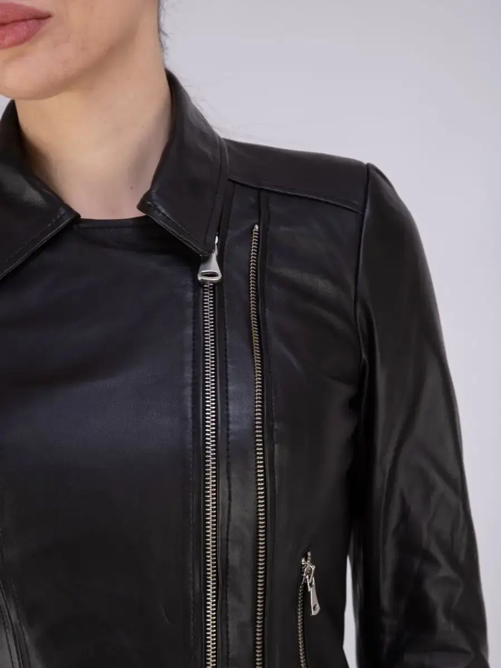 Кожаная куртка демисезонная косуха