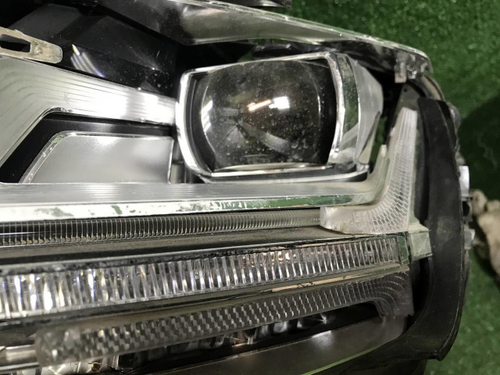 Битая Фара левая Audi Q7 2 (2015-2019) Full LED