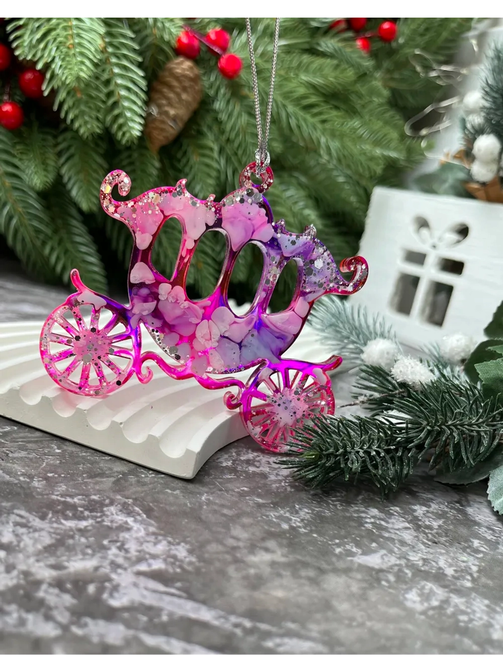 Новогодняя елочная игрушка Карета