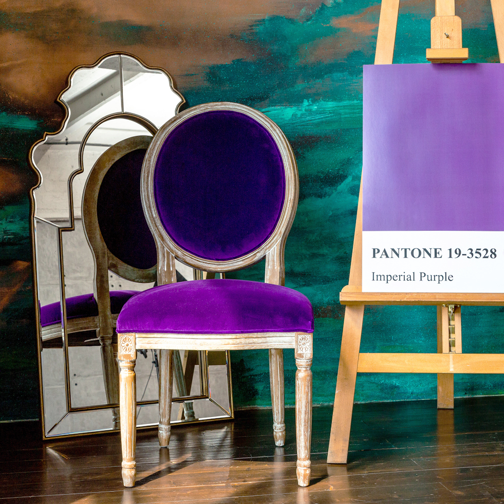 Стул Луи - Ультрафиолет бархат лесной орех Объект мечты