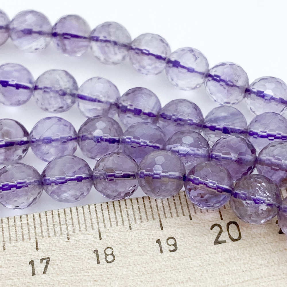 Аметист граненый, диаметр 7,9-8,1 мм, цена за 12 шт (1/4 нити)