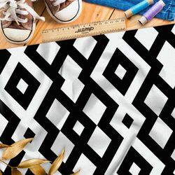 Ткань лён ромбовидный узор на белом фоне