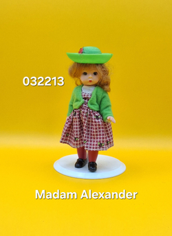Коллекционная кукла Madame Alexander McDonalds 032213