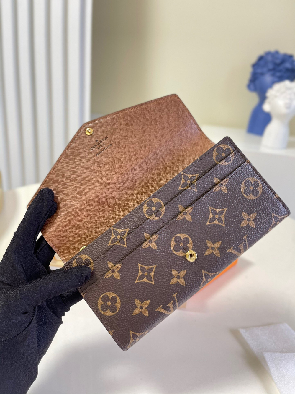 Louis Vuitton Sarah Wallet