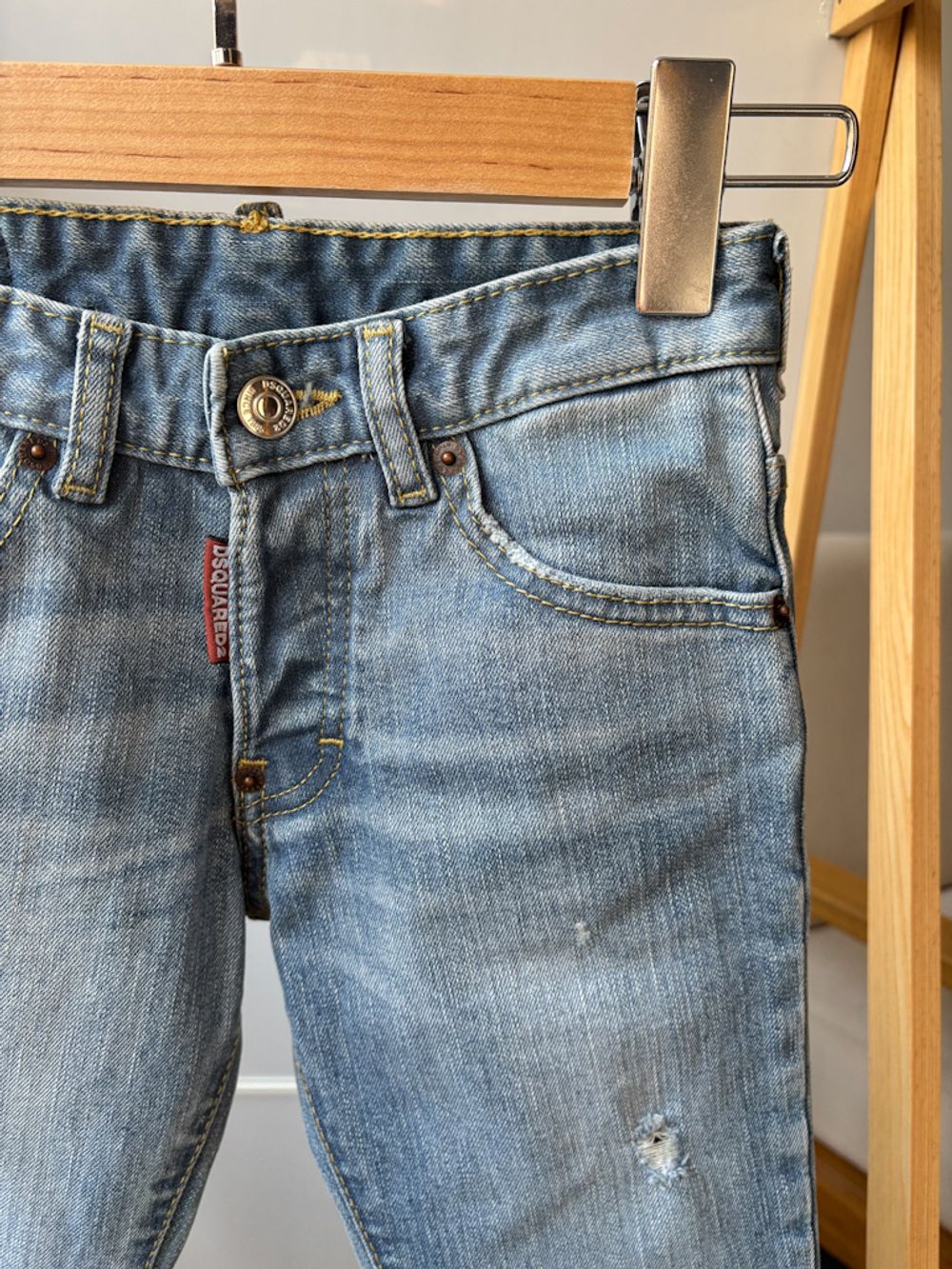 Джинсы Dsquared2, 116