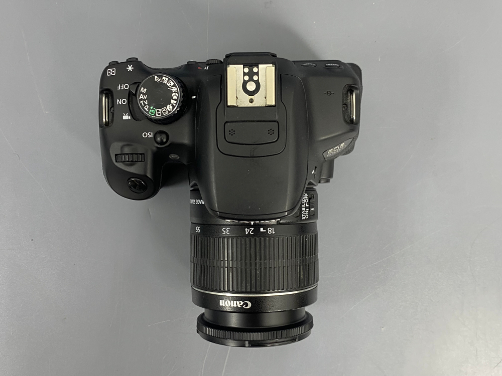 Canon 650D 18-55mm IS II 7300 кадров