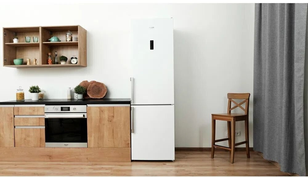 Hotpoint-Ariston HMD 520 W