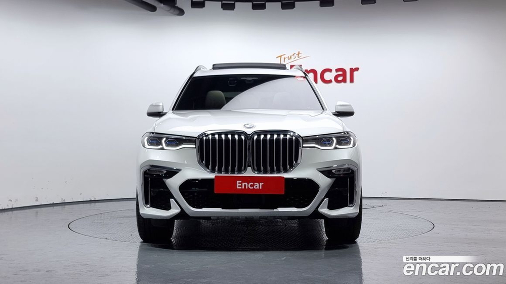 BMW X7 (G07) xDrive 40i M Sports 6-и местный (05.2020)