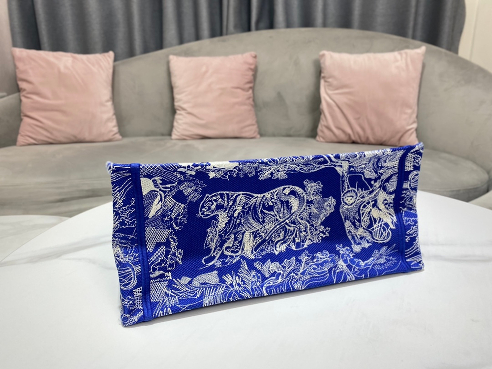 Christian Dior Book Tote 36 cm