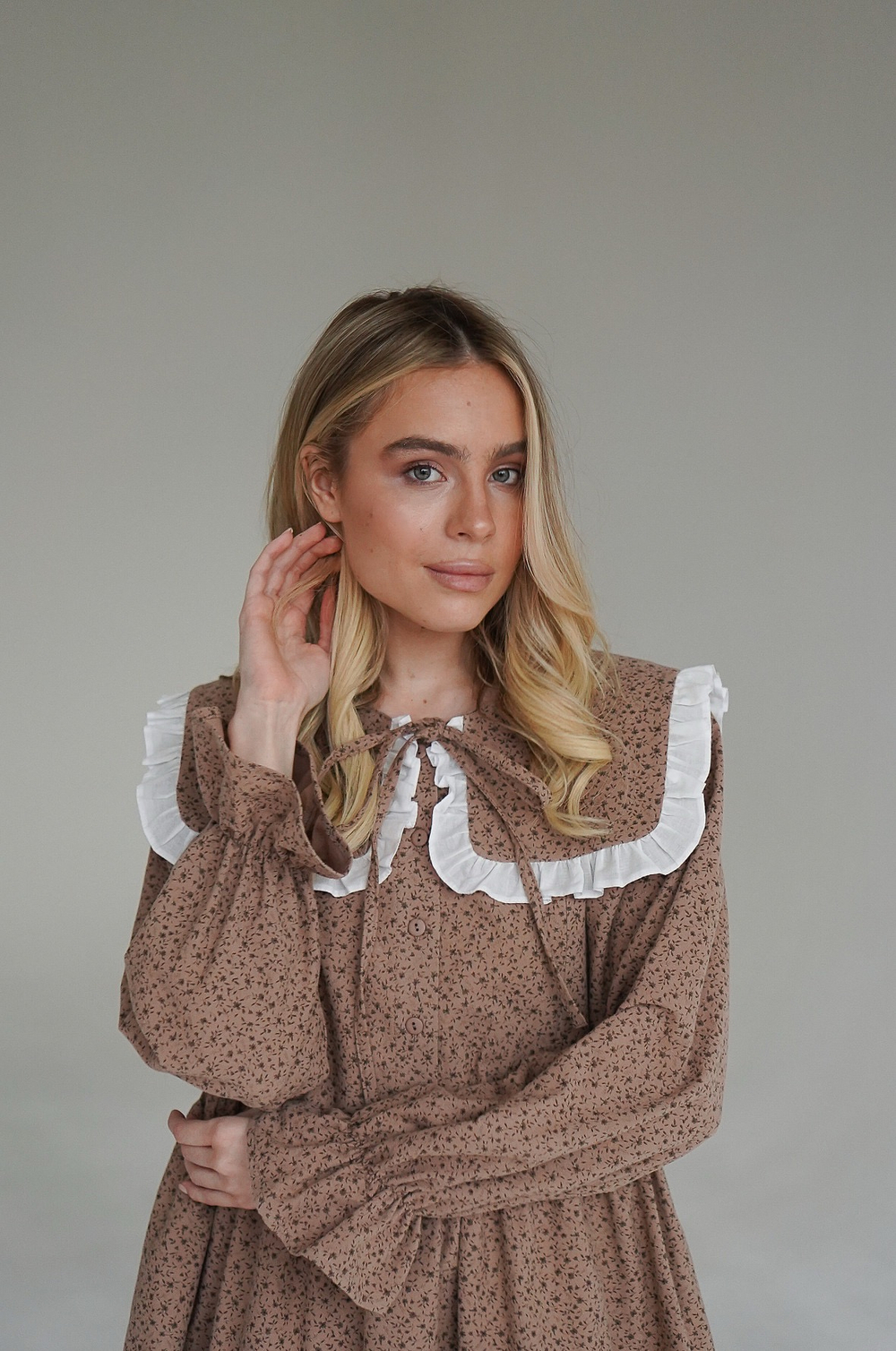 Платье Follow Me для беременных и кормящих, Бежевый с цветами