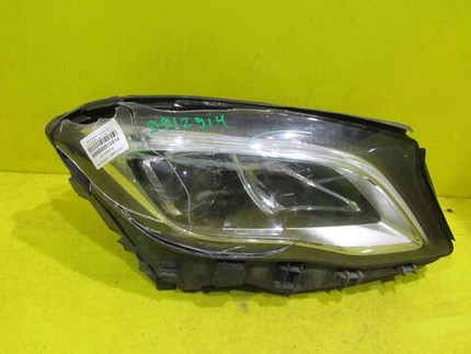 Битая Фара правая Mercedes GLA x156 (2017-2020) LED