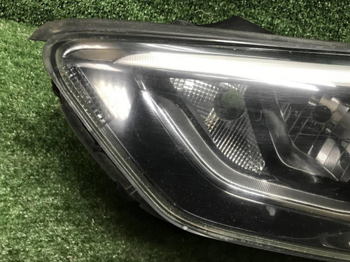 Фара левая Hyundai Santa Fe 3 DM (15-18) ксенон