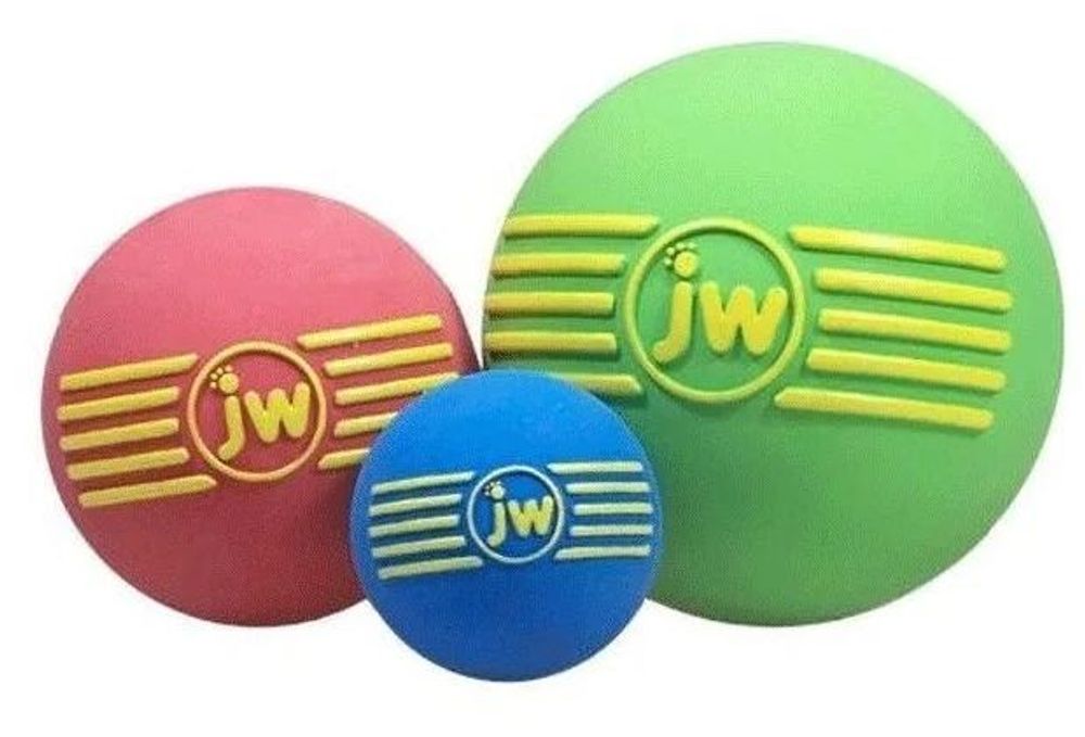 Игрушка J.W. для собак - Мяч с пищалкой маленький
