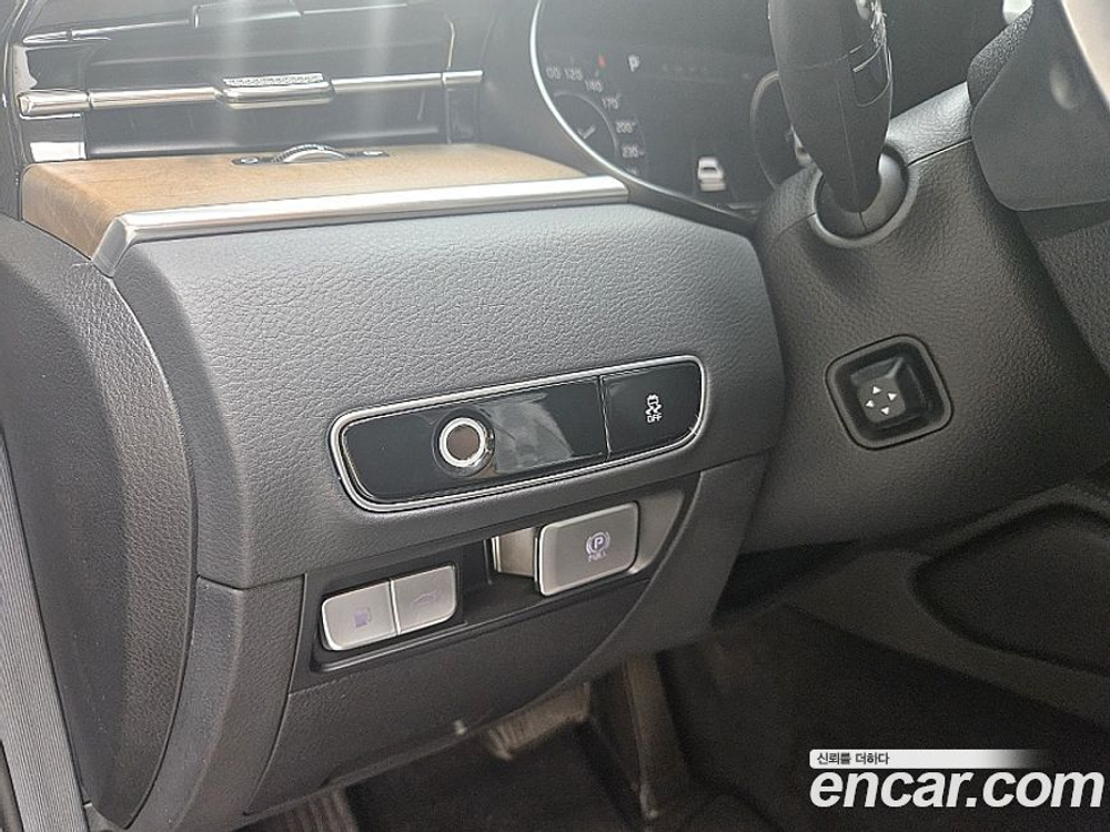 Kia The New K9 (Quoris/K900) 2 Generation 3.3 T-GDI AWD (09.2021)