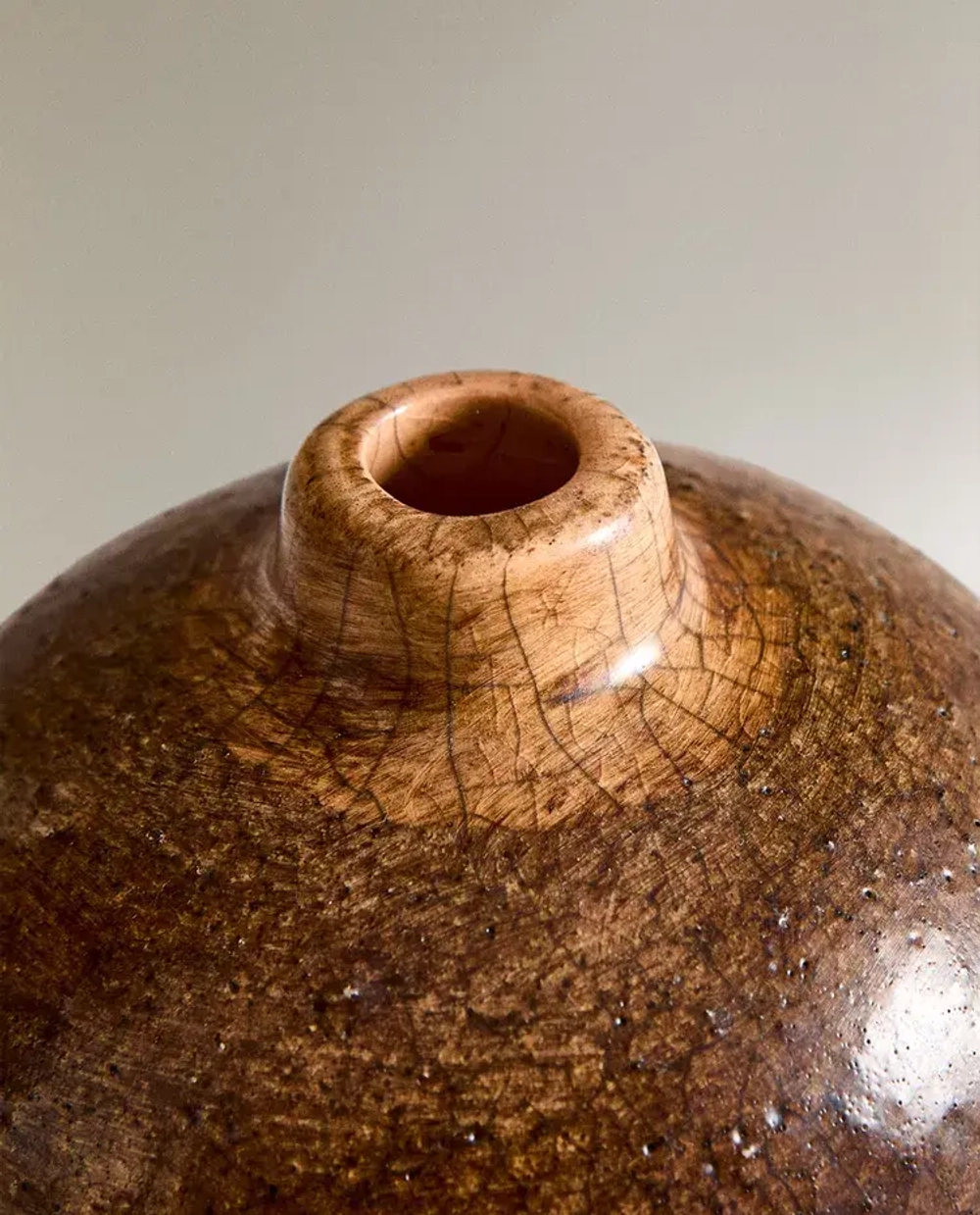 ZARA HOME МАЛЕНЬКАЯ ВАЗА, КОРИЧНЕВЫЙ