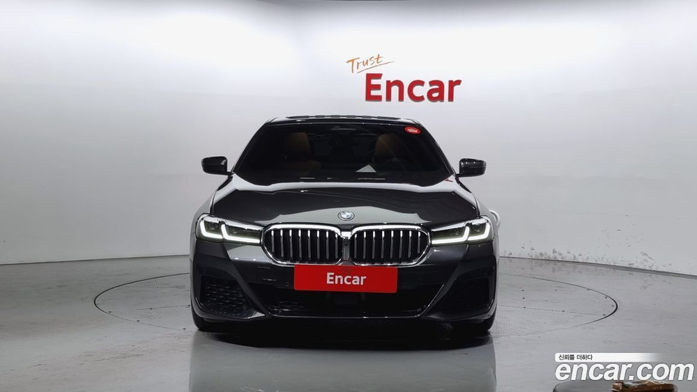 BMW 5 Series (G30) 520i M Sports (07.2023)