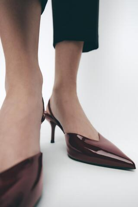ZARA ТУФЛИ ИЗ ЛАКИРОВАННОЙ ИСКУССТВЕННОЙ КОЖИ, БОРДОВО-КРАСНЫЙ