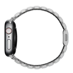 Титановый блочный браслет Nomad Titanium Band для Apple Watch 44, 45, 46 мм и Ultra 2–3 Браслет из титана 5-го класса с алмазоподобным покрытием и магнитной застёжкой из нержавеющей стали класса AISI 316L. На запястье обхватом 130–225 мм